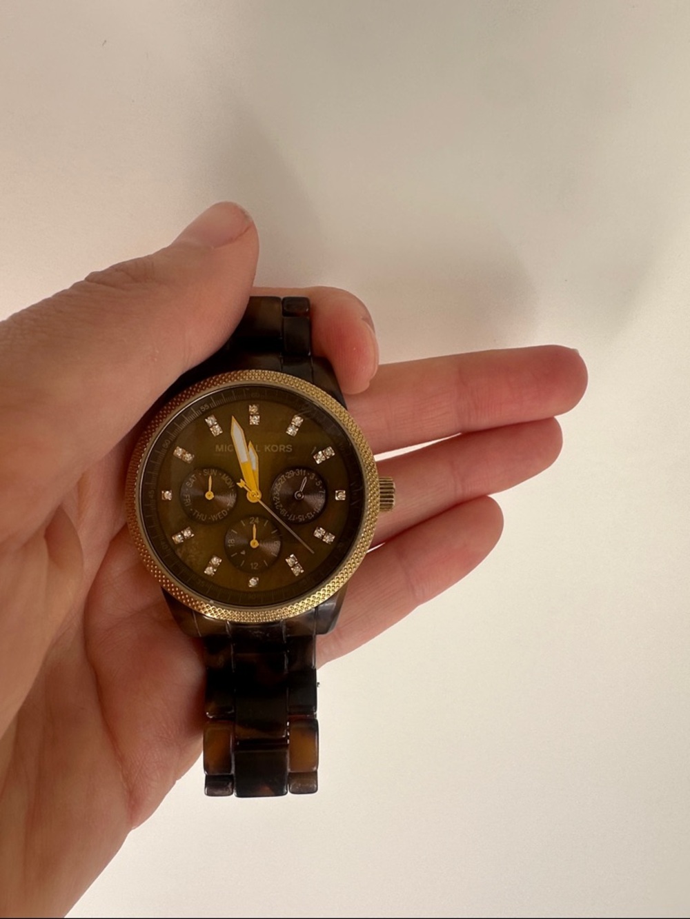 Michael Kors Men's Tortoiseshell Bracelet Watch with Gold-Tone Accents